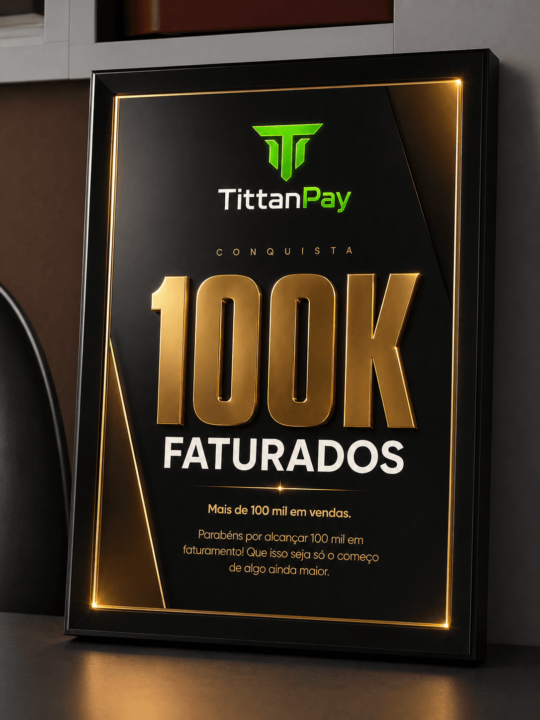 Placa 100K Faturados